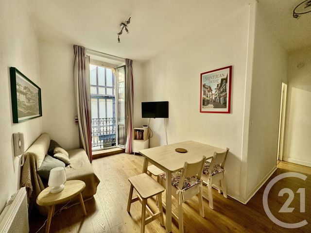 Appartement F2 bis à louer - 2 pièces - 33.53 m2 - ST JEAN DE LUZ - 64 - AQUITAINE - Century 21 Belharra